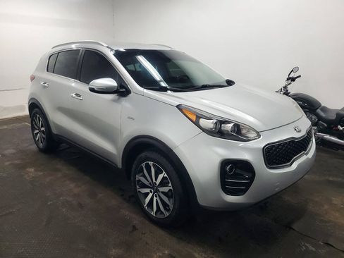 Used 2018 Kia Sportage EX AWD/4WD image 3