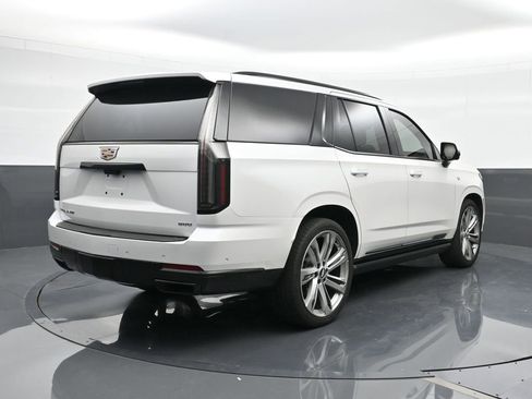 Used 2025 Cadillac Escalade Sport Platinum AWD/4WD image 5