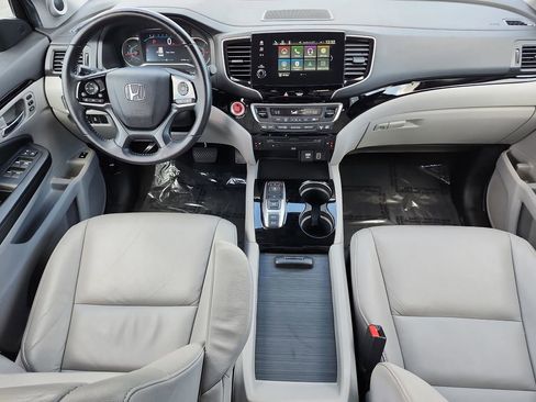 Used 2020 Honda Pilot Touring image 18