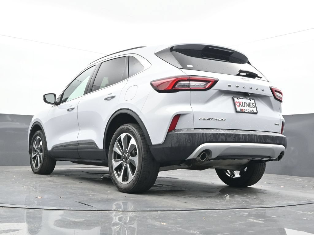 Used 2025 Ford Escape Platinum AWD/4WD image 30