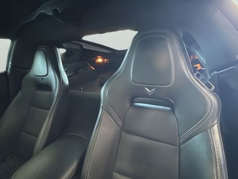 Used 2017 Chevrolet Corvette Grand Sport RWD image 34