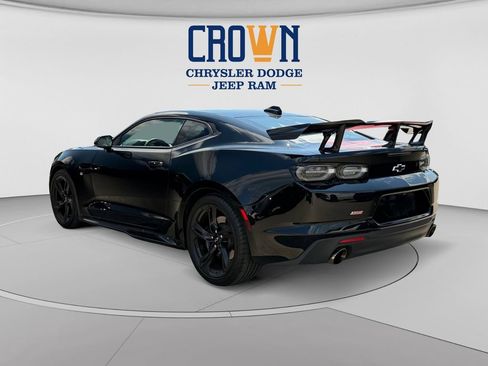 Used 2024 Chevrolet Camaro SS RWD image 5