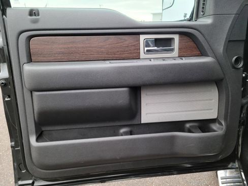 Used 2013 Ford F150 Lariat w/ Mid Equipment Group image 7