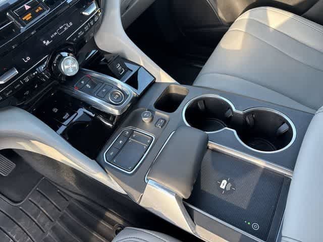 Used 2022 Acura MDX w/ Technology Package FWD image 28