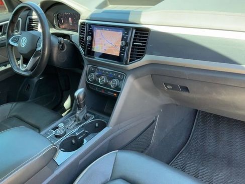 Used 2023 Volkswagen Atlas SEL Premium AWD/4WD image 22
