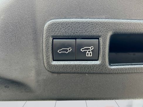 Used 2023 Toyota bZ4X AWD w/ Weather Package image 18