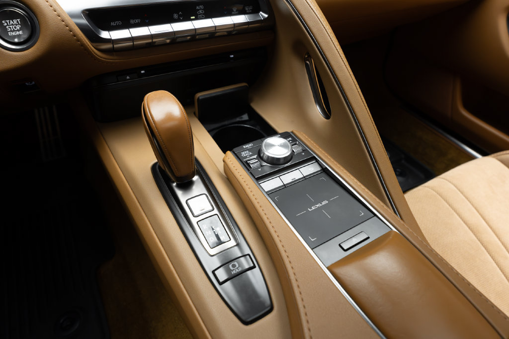 Used 2018 Lexus LC 500 Coupe w/ Sport Package RWD image 36