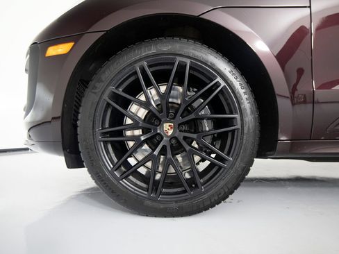 Certified 2023 Porsche Macan GTS AWD/4WD image 15