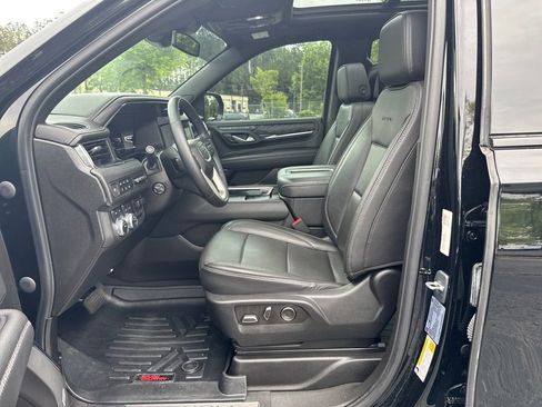 Used 2023 GMC Yukon Denali w/ Max Trailering Package AWD/4WD image 23