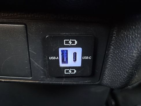 Used 2025 Toyota Tacoma SR RWD image 11