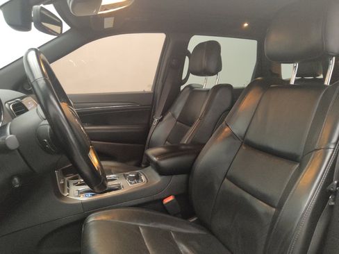 Used 2021 Jeep Grand Cherokee Limited w/ Luxury Group II AWD/4WD image 18