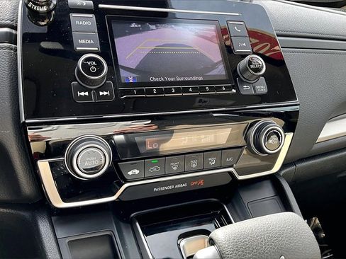 Used 2020 Honda CR-V LX image 16