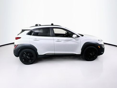 Used 2023 Hyundai Kona Limited AWD/4WD image 4