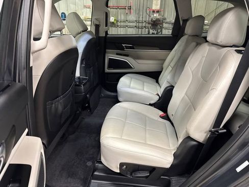 Used 2021 Kia Telluride EX w/ EX Premium Package AWD/4WD image 10