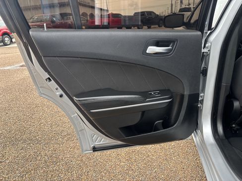 Used 2023 Dodge Charger SXT RWD image 14