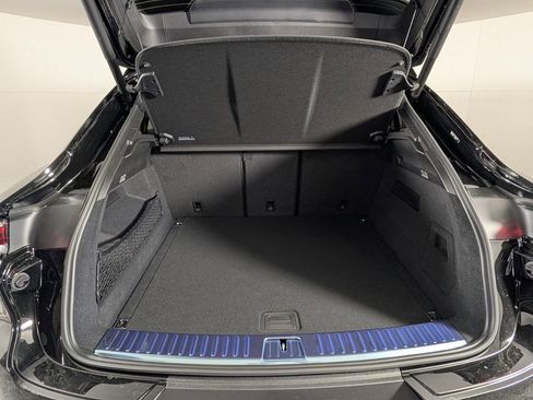 New 2026 Porsche Cayenne Coupe image 17