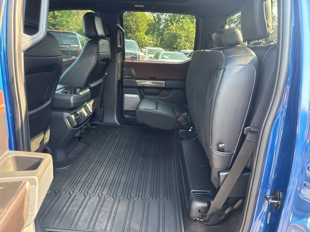 Used 2022 Ford F150 Lariat w/ Equipment Group 502A High AWD/4WD image 56