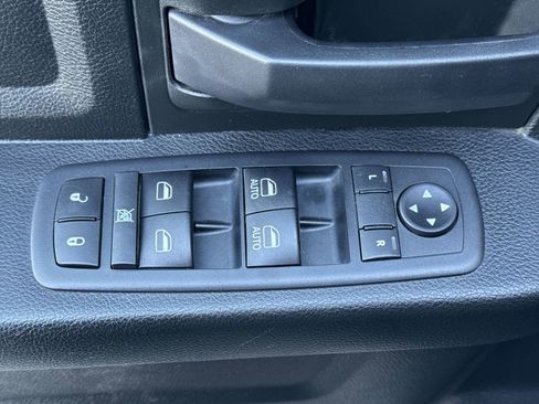 Used 2019 RAM 1500 Express w/ Wheel & Sound Group AWD/4WD image 17