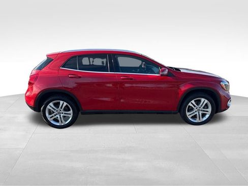 Used 2018 Mercedes-Benz GLA 250 4MATIC image 8