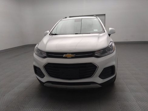 Used 2019 Chevrolet Trax LT w/ LT Convenience Package image 15