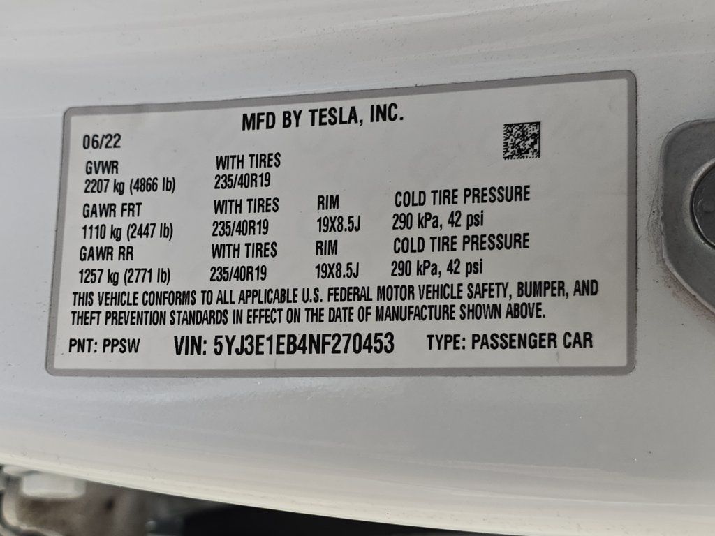 Used 2022 Tesla Model 3 Long Range AWD/4WD image 34