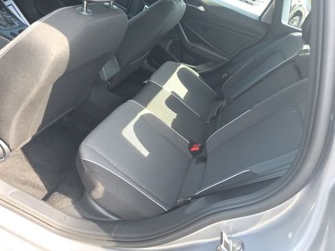 Used 2025 Volkswagen Jetta Sport FWD image 9