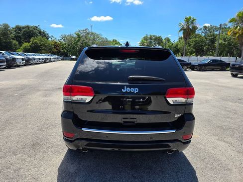 Used 2021 Jeep Grand Cherokee Overland RWD image 5