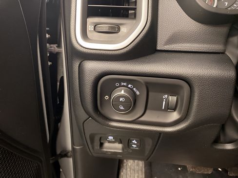 New 2026 RAM 1500 Big Horn w/ Night Edition AWD/4WD image 16