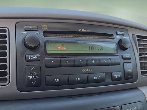 Used 2007 Toyota Corolla LE image 22