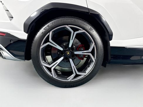 Used 2021 Lamborghini Urus AWD/4WD image 51