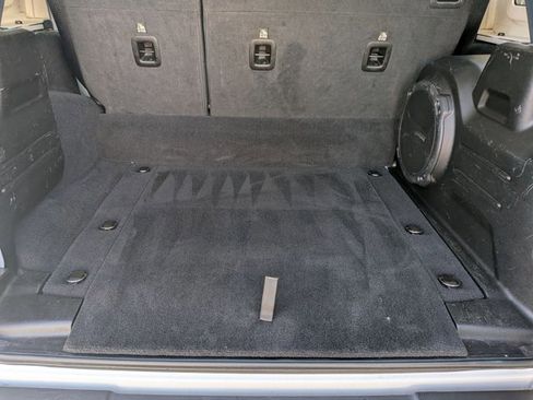 Used 2021 Jeep Wrangler Unlimited Sahara image 6