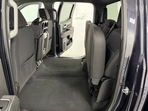 Used 2023 Chevrolet Silverado 1500 LT image 14