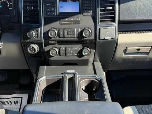 Used 2018 Ford F150 XL w/ Equipment Group 101A Mid image 14