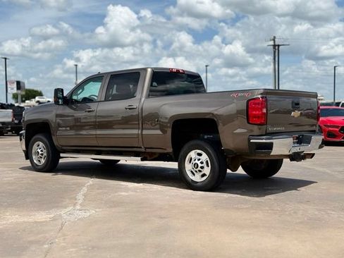 Used 2015 Chevrolet Silverado 2500 LT w/ LT Convenience Package AWD/4WD image 6