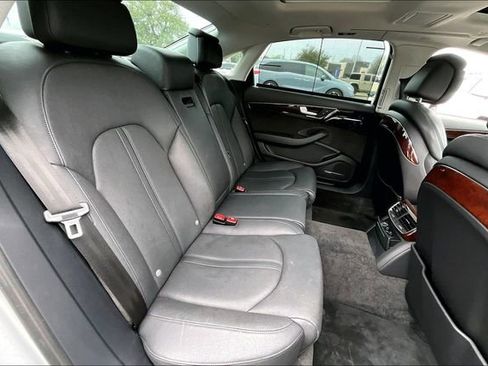 Used 2013 Audi A8 L 4.0T image 20