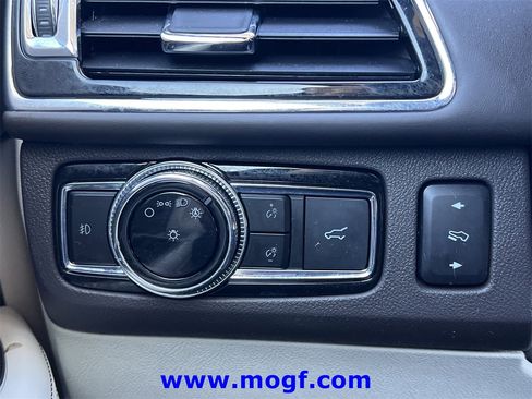 Used 2021 Lincoln Navigator L Black Label w/ Cargo Convenience Package image 20