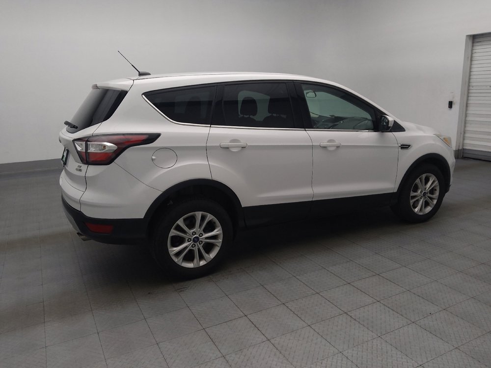 Used 2017 Ford Escape SE AWD/4WD image 10