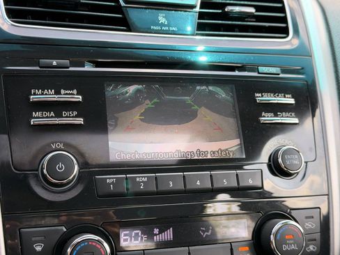 Used 2015 Nissan Altima 2.5 SV w/ Convenience Package FWD image 29