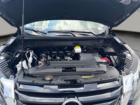 Used 2025 Nissan Pathfinder SV FWD image 26