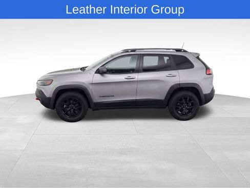 Used 2015 Jeep Cherokee Trailhawk w/ Leather Interior Group image 6