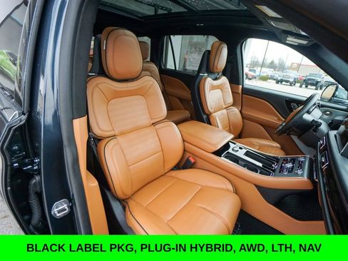 Used 2020 Lincoln Aviator Black Label Grand Touring w/ Class IV Trailer Tow Package image 33