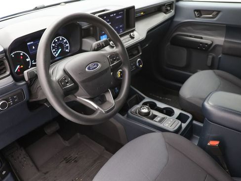 Used 2022 Ford Maverick XL image 16