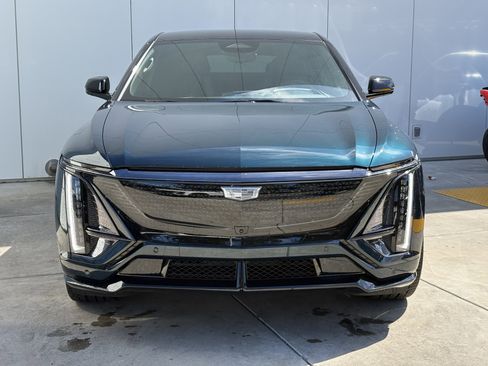 New 2026 Cadillac Lyriq V image 3
