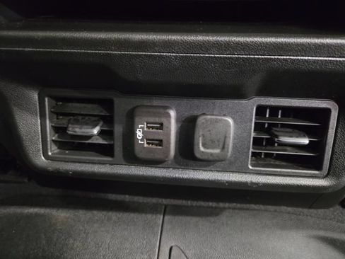 Used 2022 Chevrolet Silverado 1500 RST AWD/4WD image 27