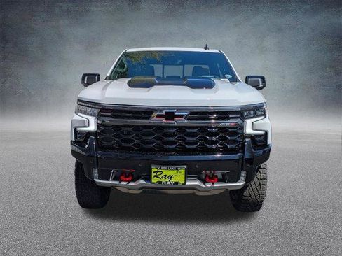 New 2026 Chevrolet Silverado 1500 ZR2 AWD/4WD image 9