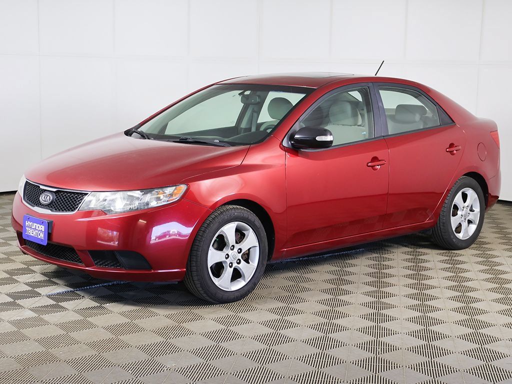 Used 2010 Kia Forte EX FWD image 3