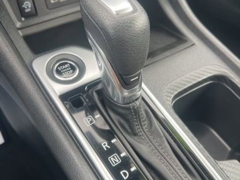 Used 2024 Nissan Sentra SV image 17