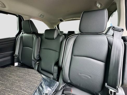 Certified 2026 Honda Odyssey Elite image 25
