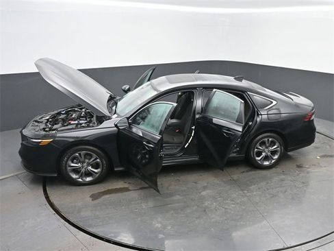 Used 2024 Honda Accord EX image 63