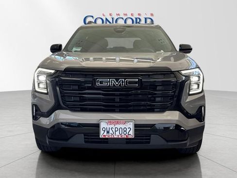 Used 2026 GMC Terrain Elevation w/ Black Edition image 8